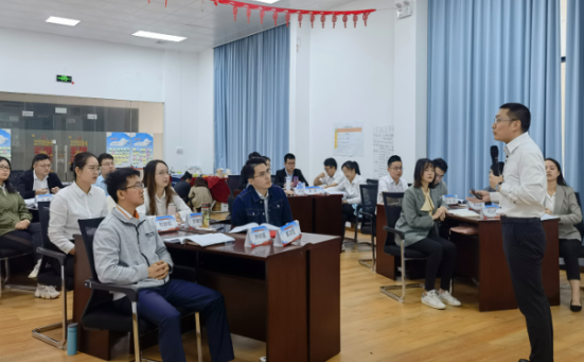 刘晨思维讲师授课案例